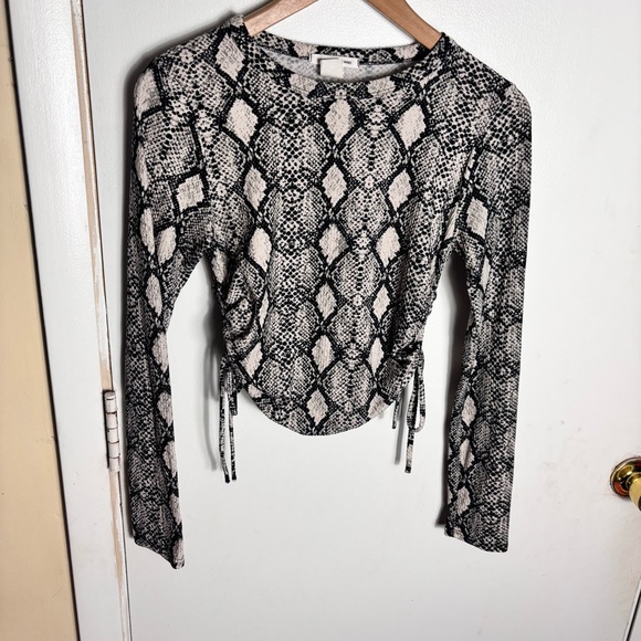 Snake Print Long Sleeve blouse with adjustable side ties cool tones - Picture 2 of 7